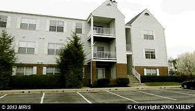 1st image of 102 Picadilly Ln APT 3