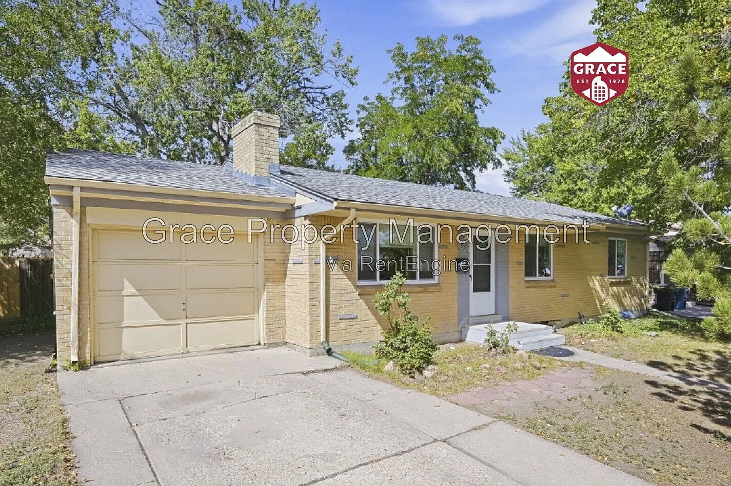5 bed, 2.5 bath, 2322 sqft, $2,995 — Photo 1
