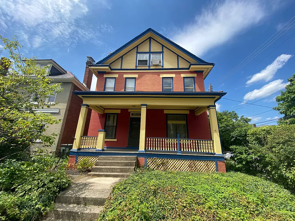 1501 Belmont Ave