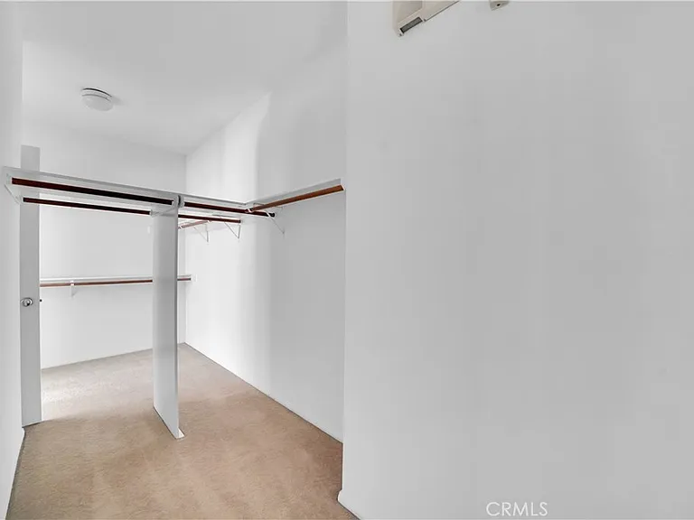 33 Arbusto — Photo 23