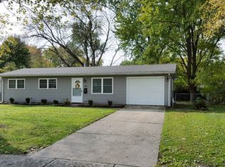 56 Hubbard Way, Montgomery, IL 60538