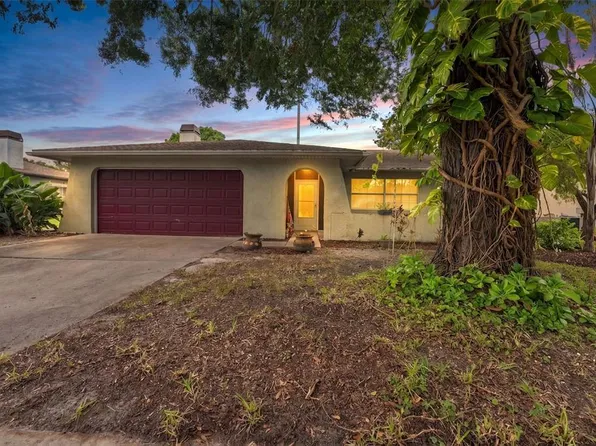 2202 CITRUS HILL LANE, PALM HARBOR, FL 34683