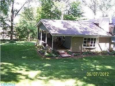 2nd image of 1435 Longwood Dr NE