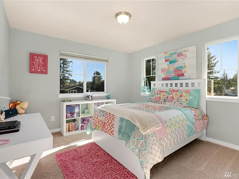 427 S Davies Rd — Photo 18