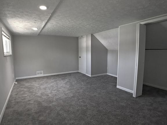 5th image of 9956 Aldridge Ave