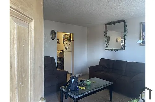 1419 S Highland Ave Photo 1