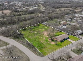 350 S Lennox St, Stephenville, TX 76401