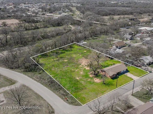 350 S Lennox St, Stephenville, TX 76401