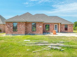 427 6th St, Iowa, LA 70647