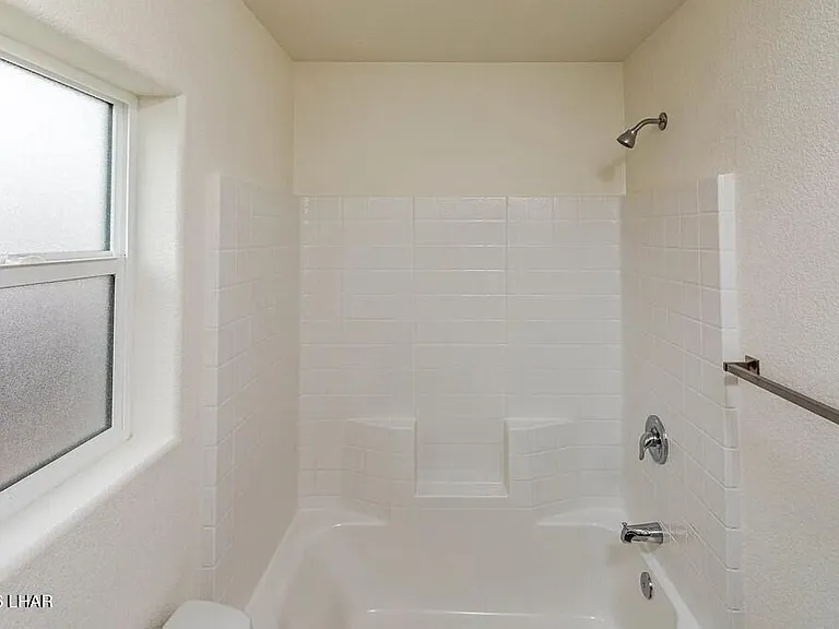 2094 Swanson Ave — Photo 6