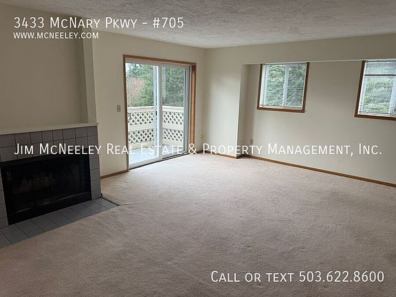 4th image of 3433 McNary Pkwy #705