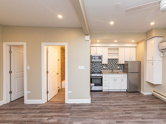 5th image of 1511 W Albion Ave #G