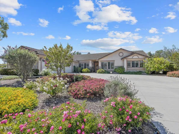 12490 Ridge Dr, Camarillo, CA 93012