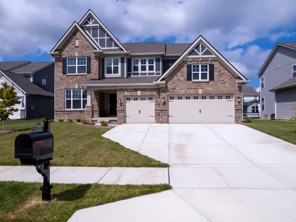 10336 Crozier Ct, Fortville, IN 46040