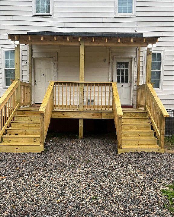 1st image of 1148 Farmer St #D