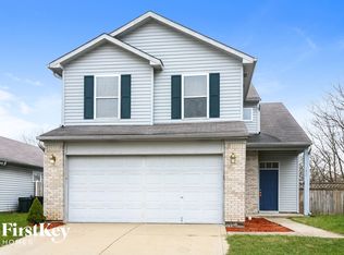 1935 Farm Meadow Dr, Greenwood, IN 46143