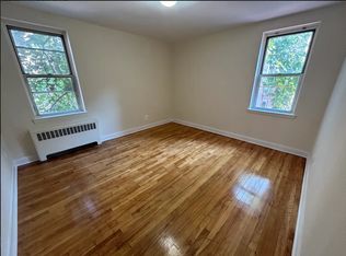 14306 Barclay Ave APT 1H, Flushing, NY 11355