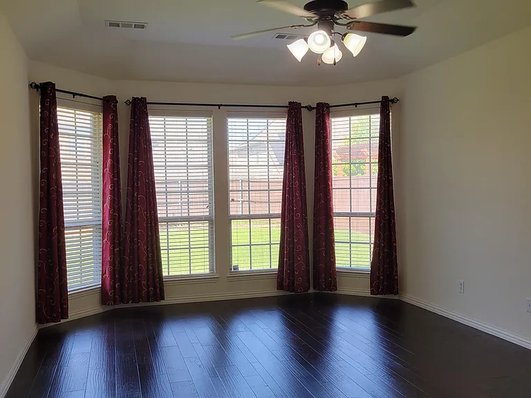308 Enid Dr — Photo 11