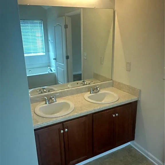 3751 Monticello St — Photo 9