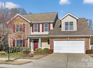 13028 Fenceline Dr, Charlotte, NC 28278