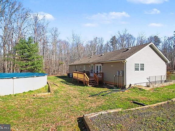 4th image of 8552 Black Walnut Run Rd