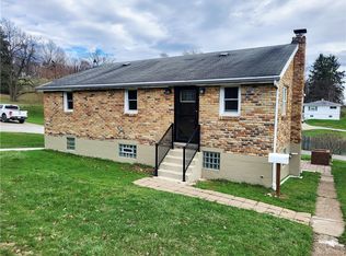 1230 Frank Ave, Jeannette, PA 15644