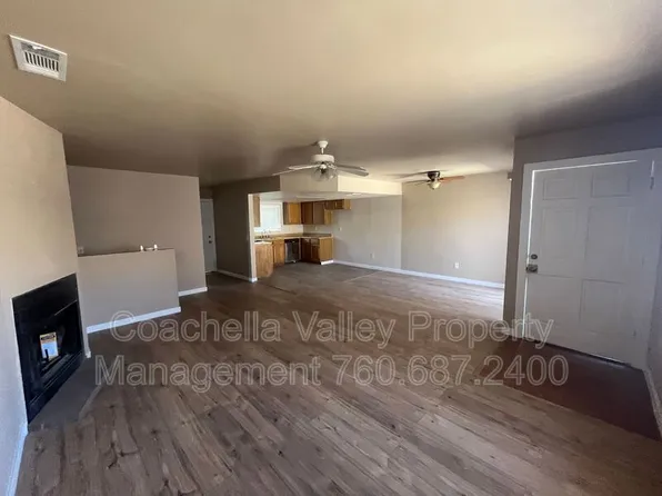 32934 Rancho Vista Dr APT 4, Cathedral City, CA 92234