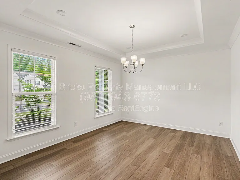 15020 Sycamore Crossing Ct — Photo 11