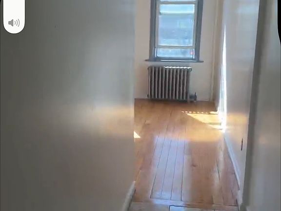 5th image of 2218 127th St Floor 2
