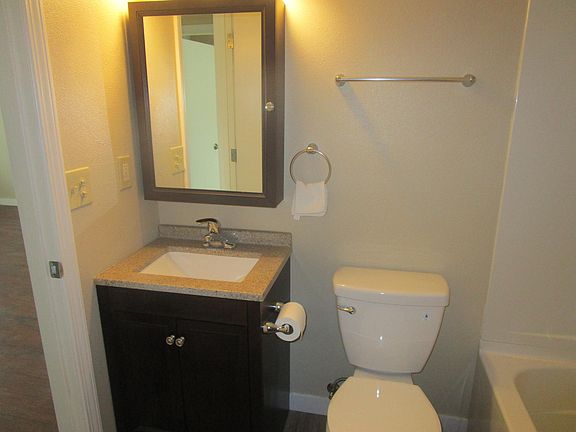 5th image of 405 104th Street Ct S
