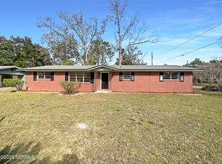 219 Ivy St, Macclenny, FL 32063
