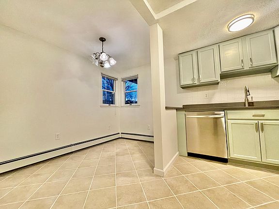 3rd image of 38 Babbitt Ct #2