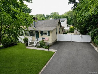 15 Kew Drive, Sound Beach, NY, 11789