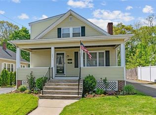 265 Knollwood Ave, Cranston, RI 02910