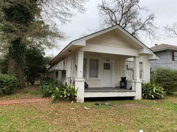 32 Kent Ave, Alexandria, LA 71301