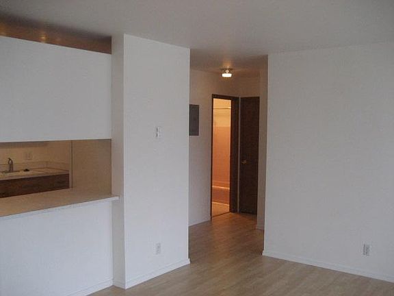 2nd image of 2004 Dexter Ave N APT 102