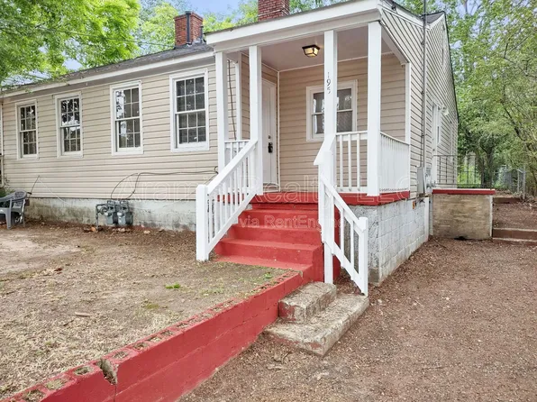 195 Hedges St SE, Marietta, GA 30008