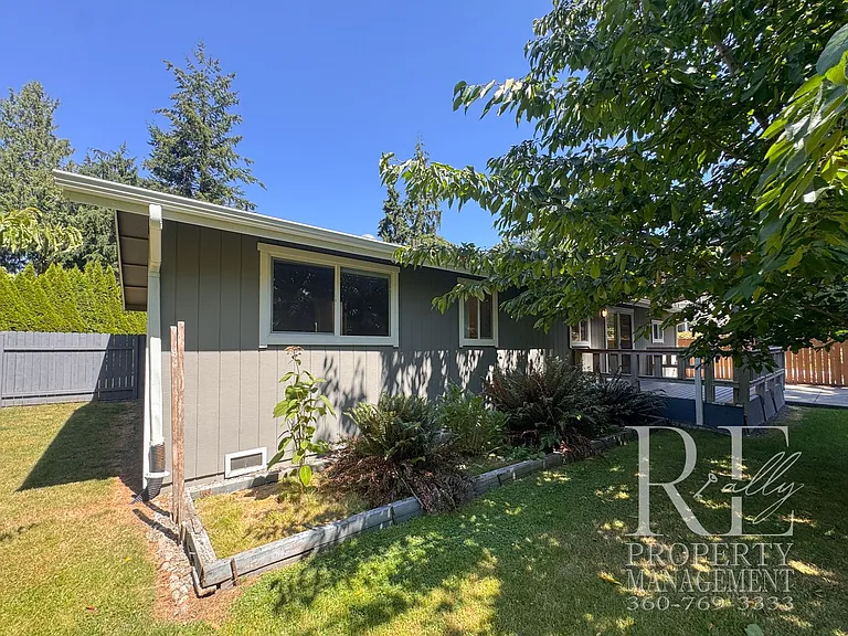 8240 NE Seawind Ave — Photo 22