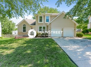 11531 S Lennox St, Olathe, KS 66061