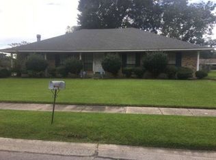 564 Nancy Dr, Baton Rouge, LA 70819