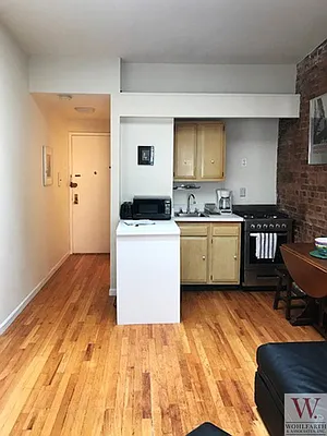 Rented by Wohlfarth & Associates Inc | media 5