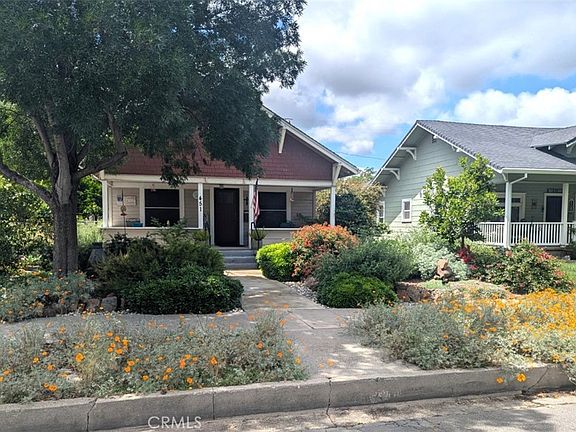 4th image of 451 S Plumas St