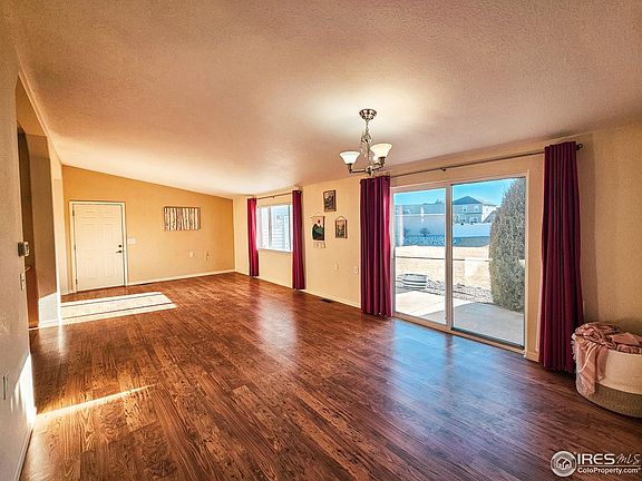 5th image of 917 Sunchase Dr