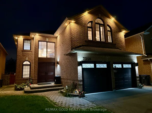 7350 Black Walnut Trl, Mississauga, ON L5N 7M1