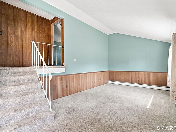 5th image of 60 Chesslee Road