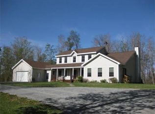 715 George Carter Rd, Becket, MA 01223