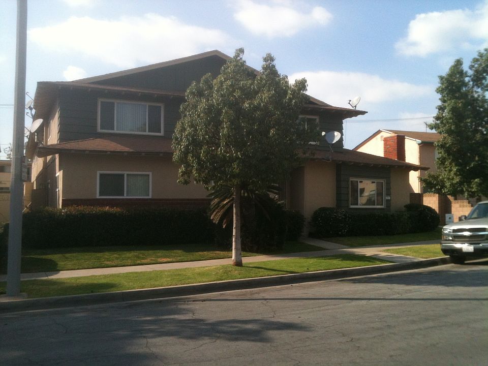 2nd image of 383 N Prospero Dr APT 4