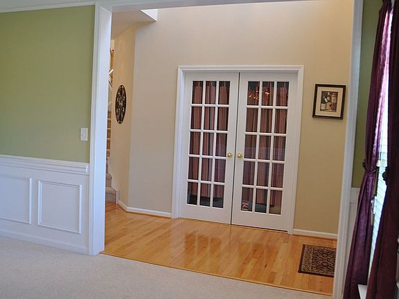 2nd image of 6611 Heath Glen Dr