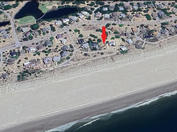 15 Sandspur Trail, Bald Head Island, NC 28461