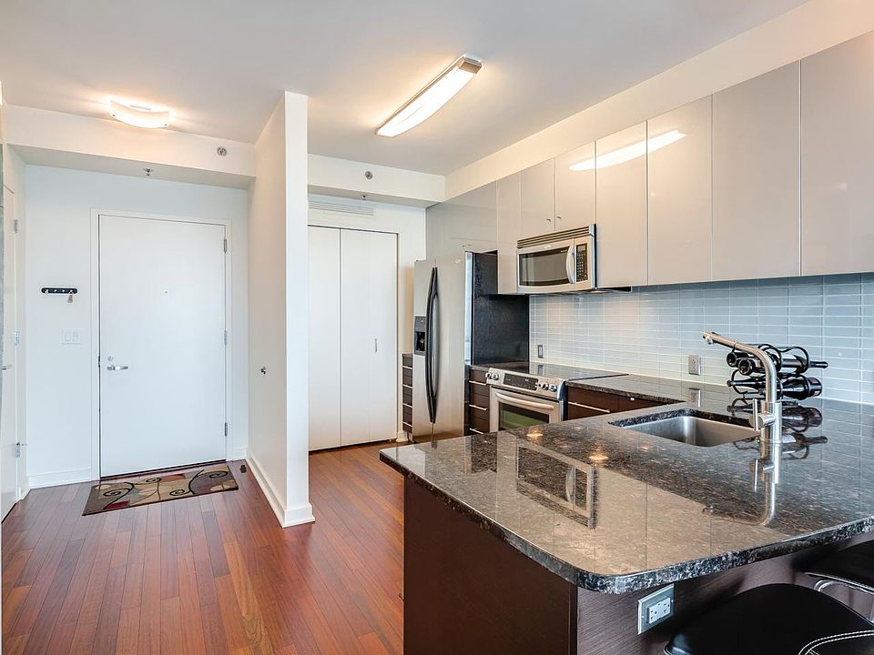 1st image of 2101 Market St Unit 3408
